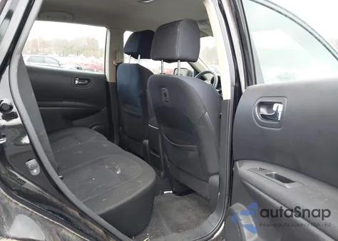 2014 Nissan Rogue Select S z USA, uszkodzony, nr VIN JN8AS5MV8EW715294